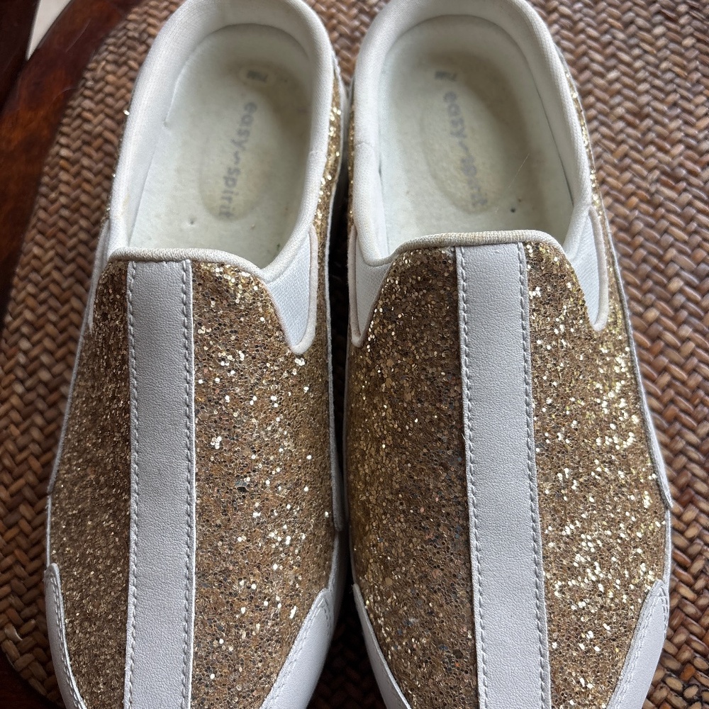 Easy Spirit Traveltime Mules
